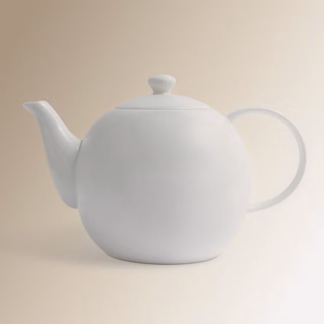 Tetera redonda Essential de El Corte Inglés en bone china color blanco