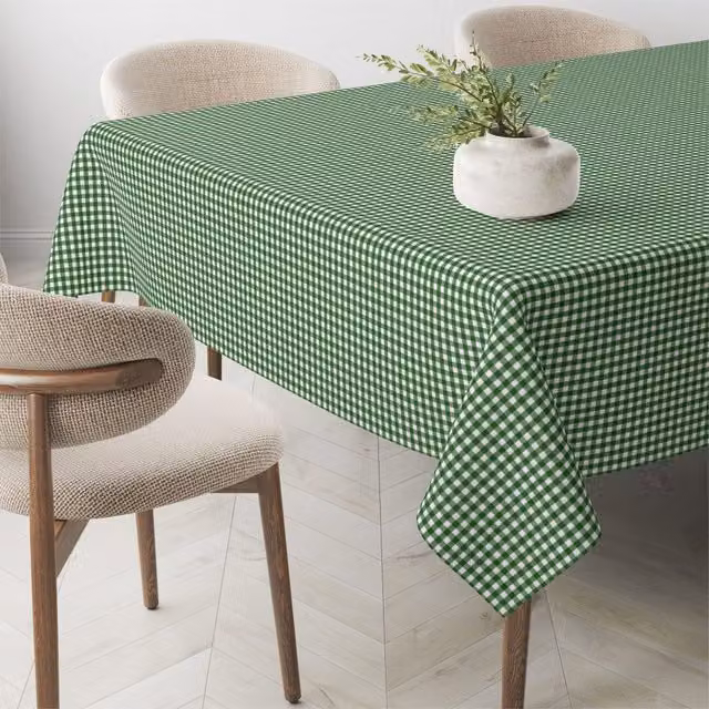 Mantel de diseño vichy pequeño de Donegal Collections en color verde botella, con acabado teflonado repelente a manchas y fácil cuidado, An/P: 300 x 140 cm