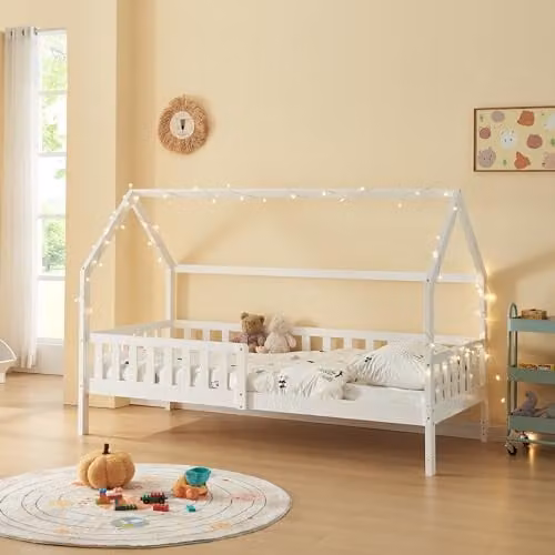Cama infantil Montessori en forma de cabaña Ydre de en.casa, fabricada en madera de pino lacada en color blanco, An/P/Al: 90 x 200 x 120 cm