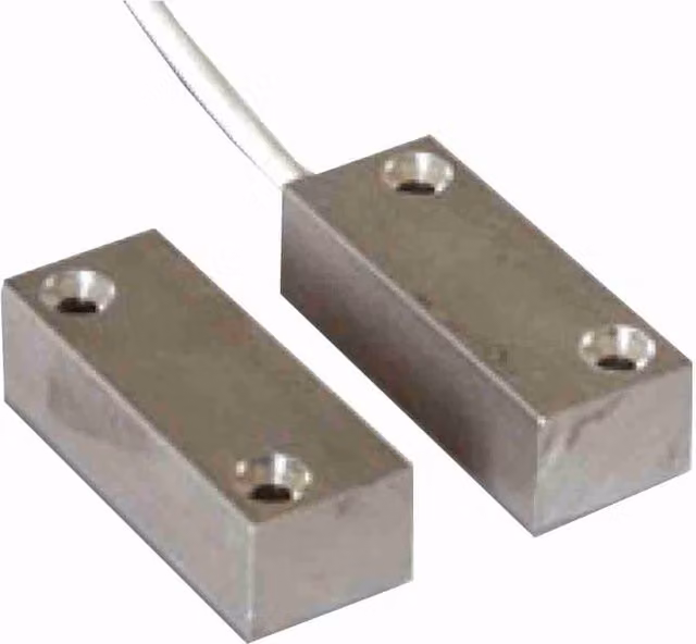Contacto magnético metálico para puerta o ventana CSA 403-AP de acero inoxidable color plata con instalación vista y conexión por cable