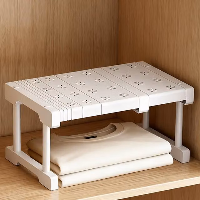 Organizador de armario apilable Neptune blanco, estantes telescópicos extensibles para cocina, dormitorio o baño, An: 24 cm, Al: 22 cm, Largo ajustable: 27-38 cm