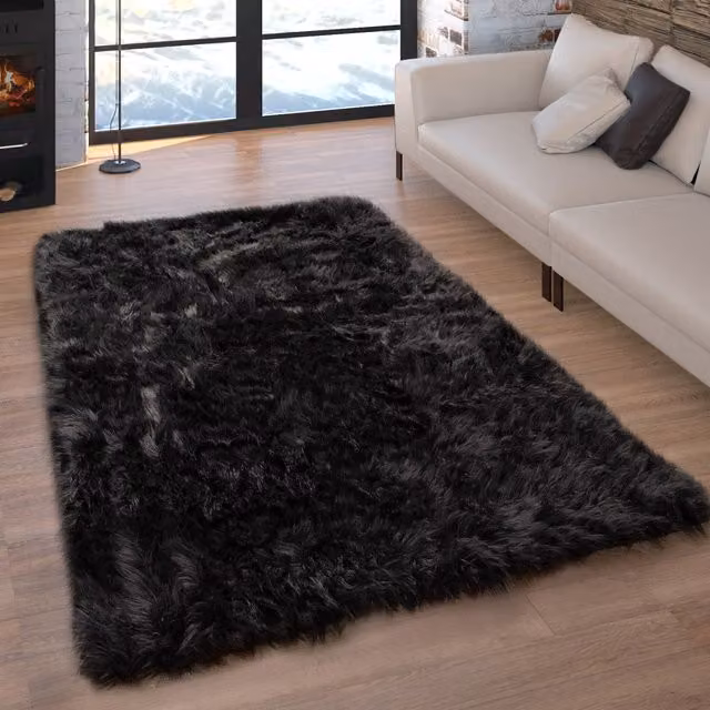 Alfombra de pelo largo Playara negra de fibras sintéticas An/P: 40 x 60 cm