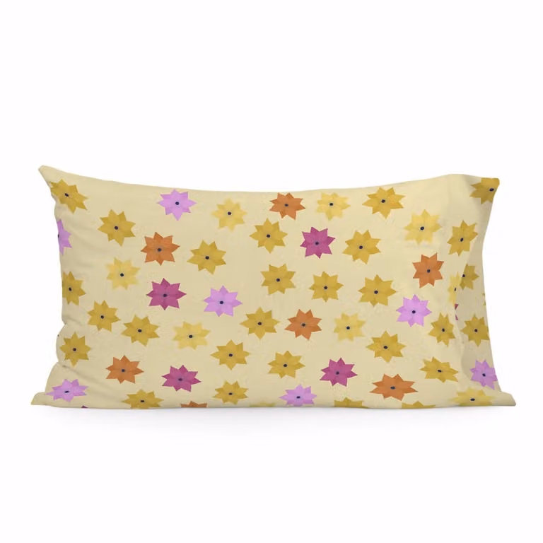 Funda de almohada floral Happyfriday de algodón en colores amarillo y rosa para niños An/P/Al: 75 x 50 x 1 cm