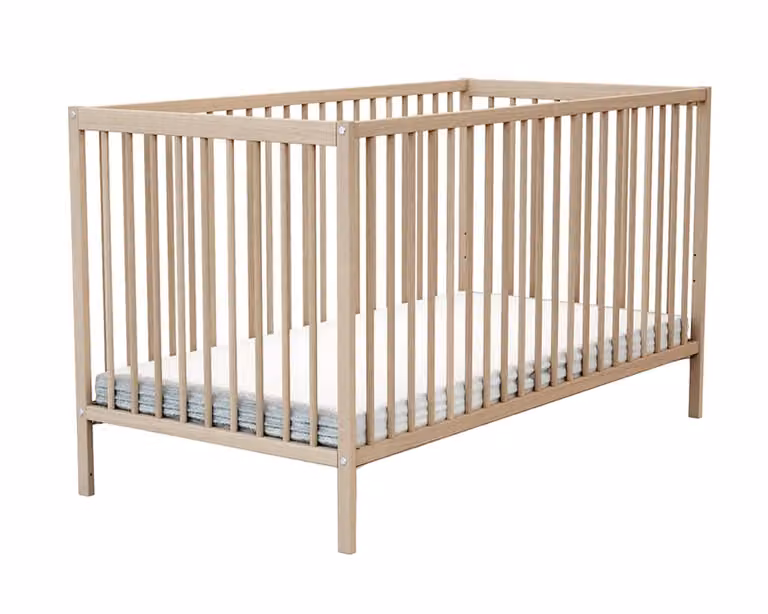 Cuna de madera de haya para bebé WEABY de estilo escandinavo, madera natural, An/P/Al: 144 x 70 x 82 cm