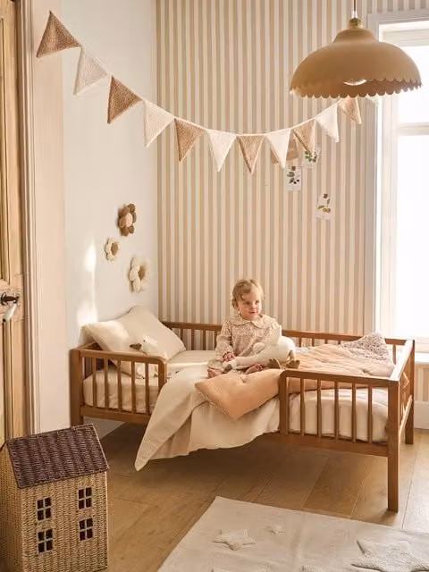Cama infantil VICTOR de VERTBAUDET en madera de haya color marrón, An/P/Al: 140 x 70 x 52 cm
