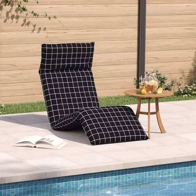 Tumbona plegable SYFAX negra con estampado de cuadros y reposacabezas ajustable, An/P/Al: 175 x 54 x 8,5 cm