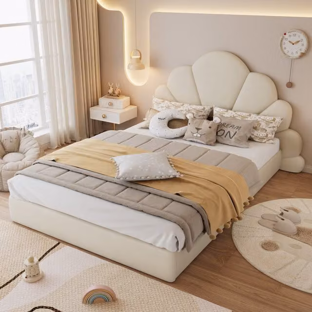 Cama doble DREAMMESPACE con cabecero de diseño floral en terciopelo beige y somier de láminas, An/P/Al: 140 x 200 x 103 cm