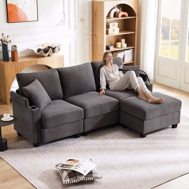 Sofá Esquinero en L de 3 Plazas KELLANY Gris con Función de Cama, Portavasos, Cargador USB y Cojines Incluidos