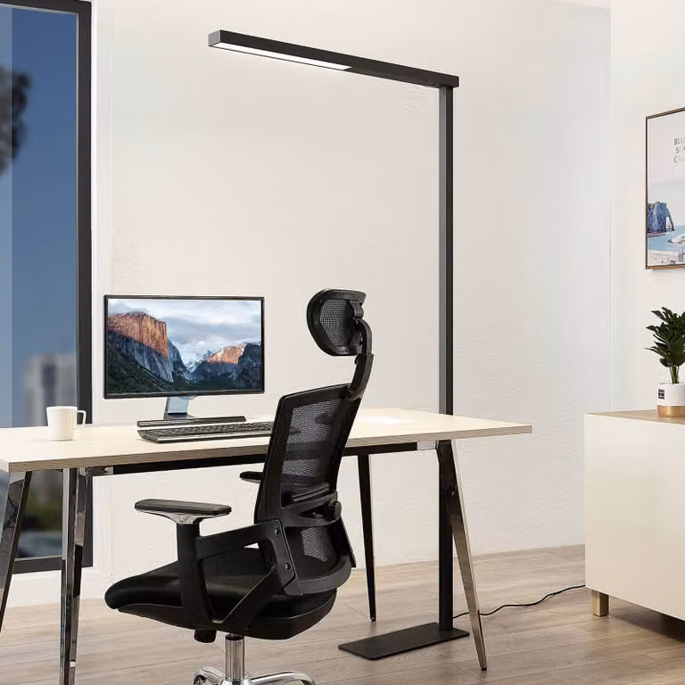 Lámpara de pie LED Arcchio negra de estilo moderno para oficina o casa en aluminio