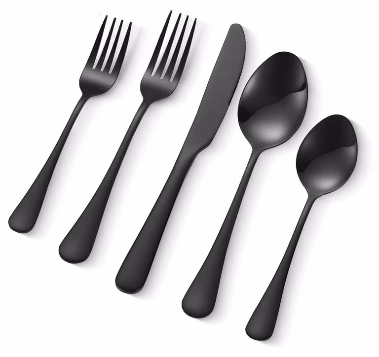 Juego de cubiertos VEVOR de 30 piezas en acero inoxidable color negro para 6 personas, incluye cuchillos, tenedores y cucharas aptos para lavavajillas