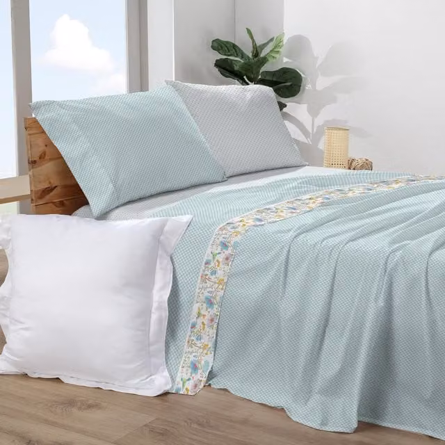Juego de sábanas Manterol con estampado de cuadros y cenefa floral en colores blanco, azul y multicolor, compuesto por sábana bajera y fundas de almohada, An/P: 150 x 200 cm