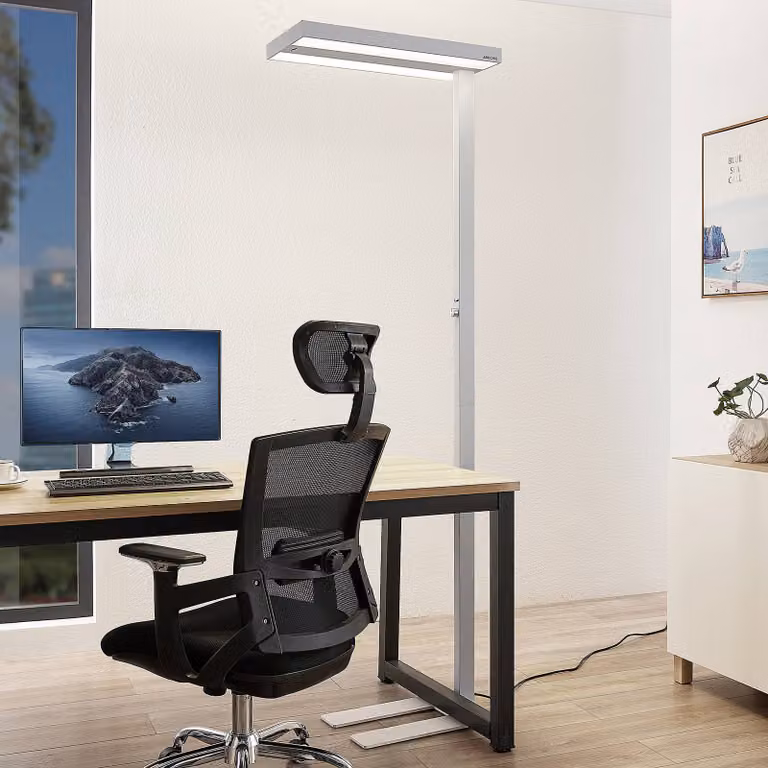 Lámpara de pie Logan Pro Arcchio LED atenuable en aluminio color blanco y ópalo para oficina o despacho