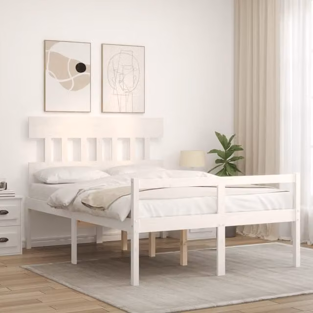 Cama para personas mayores SYFAX de madera de pino lacada blanca con cabecero de madera maciza An/P/Al: 140 x 190 x 81 cm
