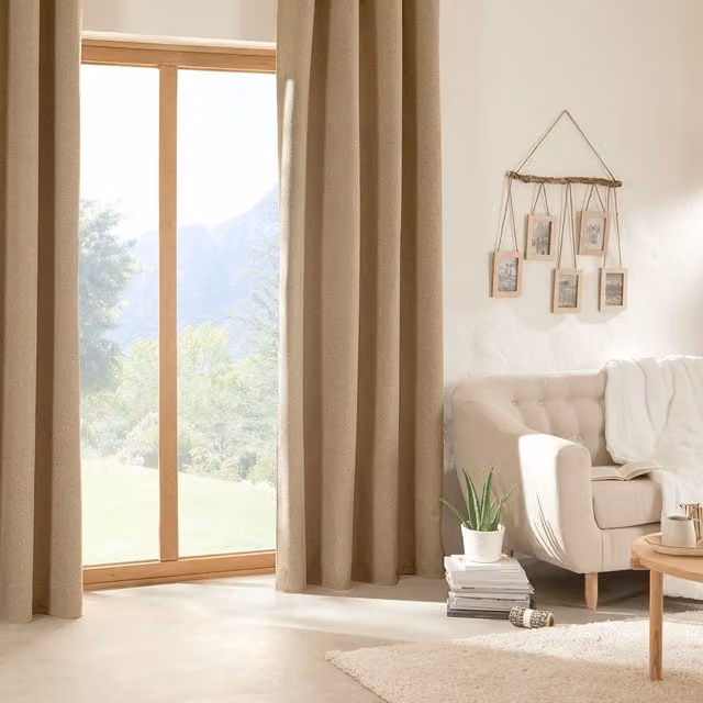 Cortina opaca aislante térmica y acústica Atmosphera Soana color beige An/Al: 140 x 260 cm
