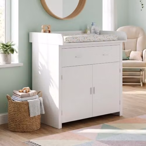 Cómoda cambiador de bebé Starler 2 en 1 en.casa, color blanco, An/P/Al: 104 x 96 x 77 cm