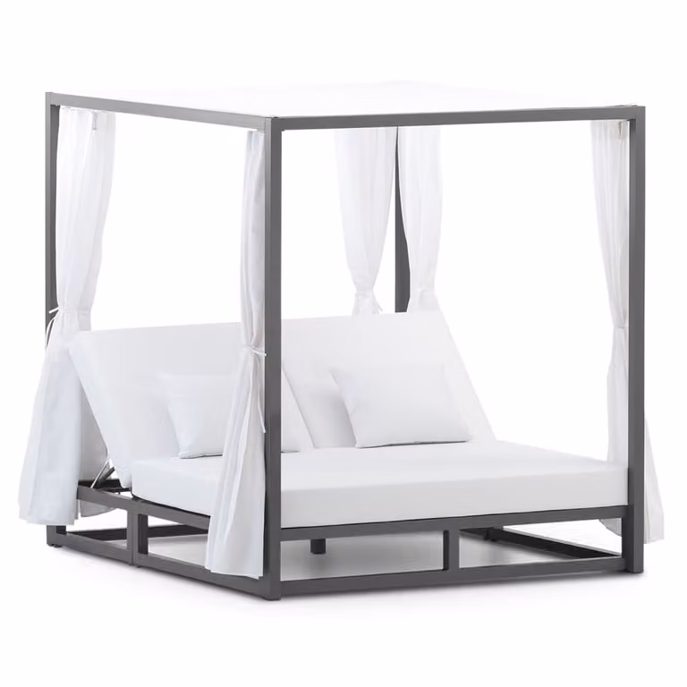 Cama balinesa Defora Home de aluminio lacado en color antracita con cojines blancos y dosel para exterior