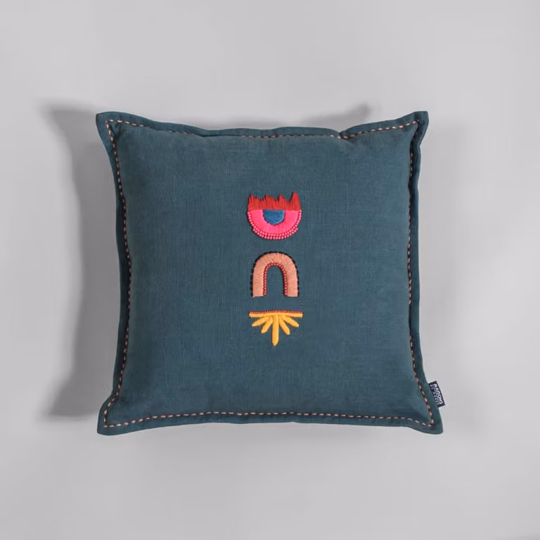 Funda de cojín de algodón de Maisons du Monde con diseño floral y cuentas, An/An/Al: 40 x 40 x 40 cm, multicolor