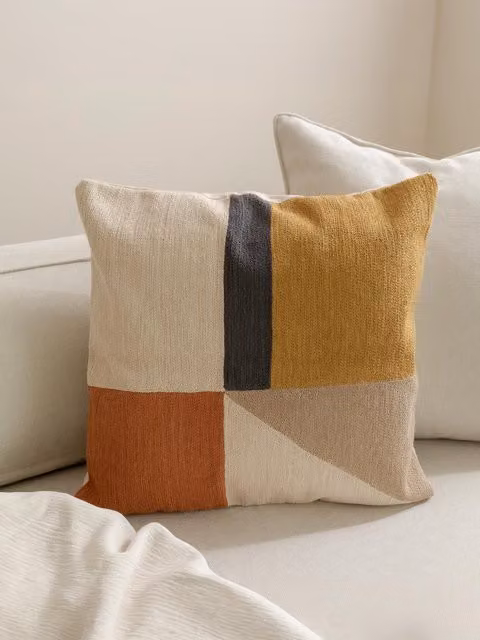 Cojín Hebe de Kenay Home con diseño gráfico en colores terracota, amarillo y beige, de algodón y funda lavable, An/An: 45 x 45 cm