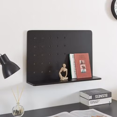 Estante de pared flotante con panel perforado en MDF negro de en.casa An/P/Al: 60 x 15 x 40 cm