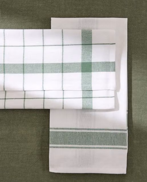 Set de 2 paños de sarga de algodón Nova de El Corte Inglés con diseño de cuadros en verde y blanco para adultos