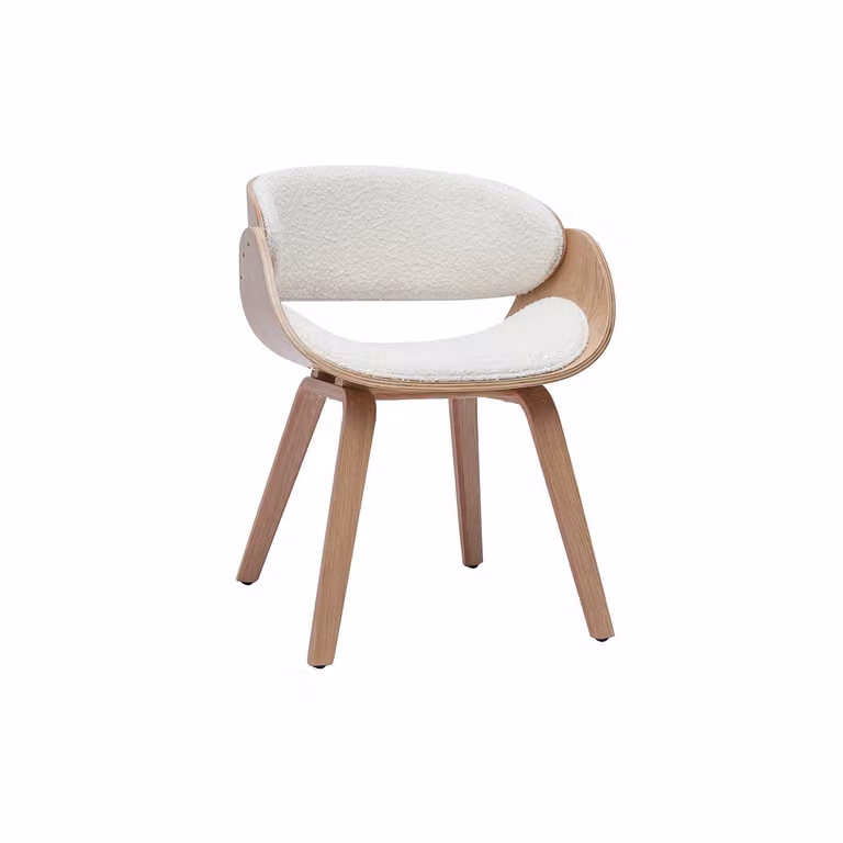Silla de diseño BENT de Miliboo en tejido de borreguillo blanco y madera de arce de estilo escandinavo