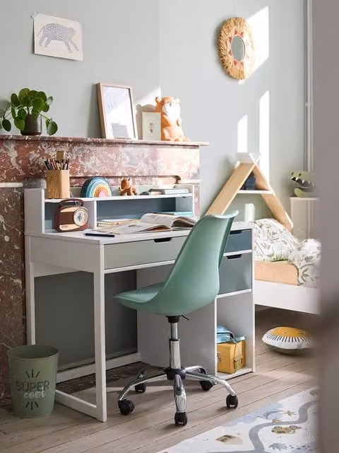 Escritorio infantil SUPER COOL de Vertbaudet en color verde con motivos abstractos