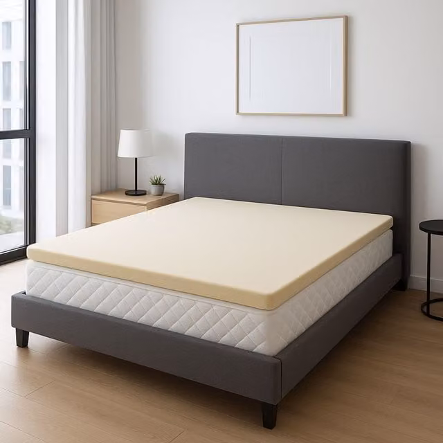 Sobrecolchón Top Confort de Memoria de Forma Suave Nuits d'Or con Aloe Vera y Protector Desmontable, Antialérgico, Beige, An/P/Al: 200 x 200 x 4,5 cm