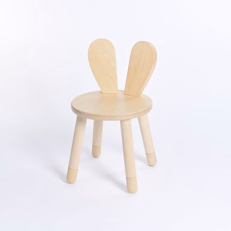 Silla Rabbit para niños de madera de abedul estilo escandinavo en color marrón y beige
