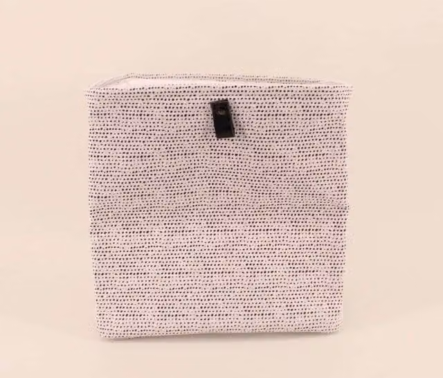 Cubo organizador con lunares ORNAMI en blanco y gris, An/P/Al: 31 x 31 x 31 cm