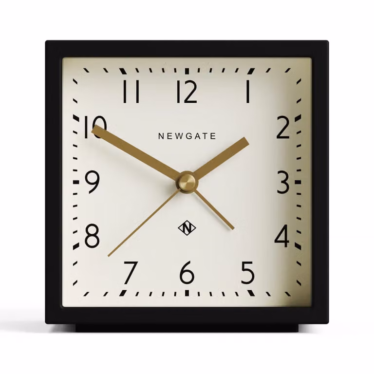 Reloj de mesa analógico Newgate estilo Art Deco en negro y dorado