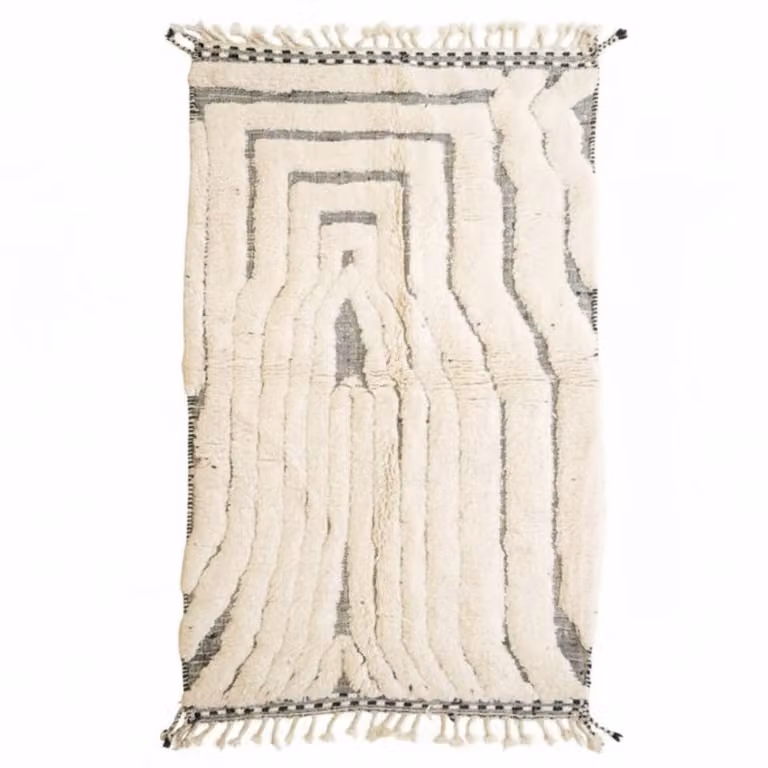 Alfombra bereber marroquí de lana AFK Living en beige y blanco, An/P: 144 x 255 cm