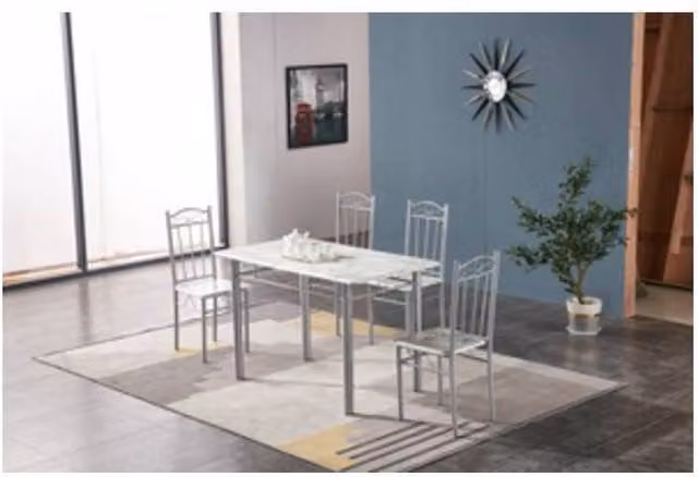 Conjunto de mesa de comedor Salone con 4 sillas, efecto mármol claro y acabado brillante, An/P: 120 x 70 cm