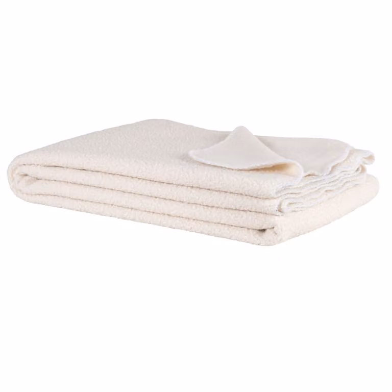 Manta fluffy de Maison du Monde en color beige, An/P: 150 x 230 cm