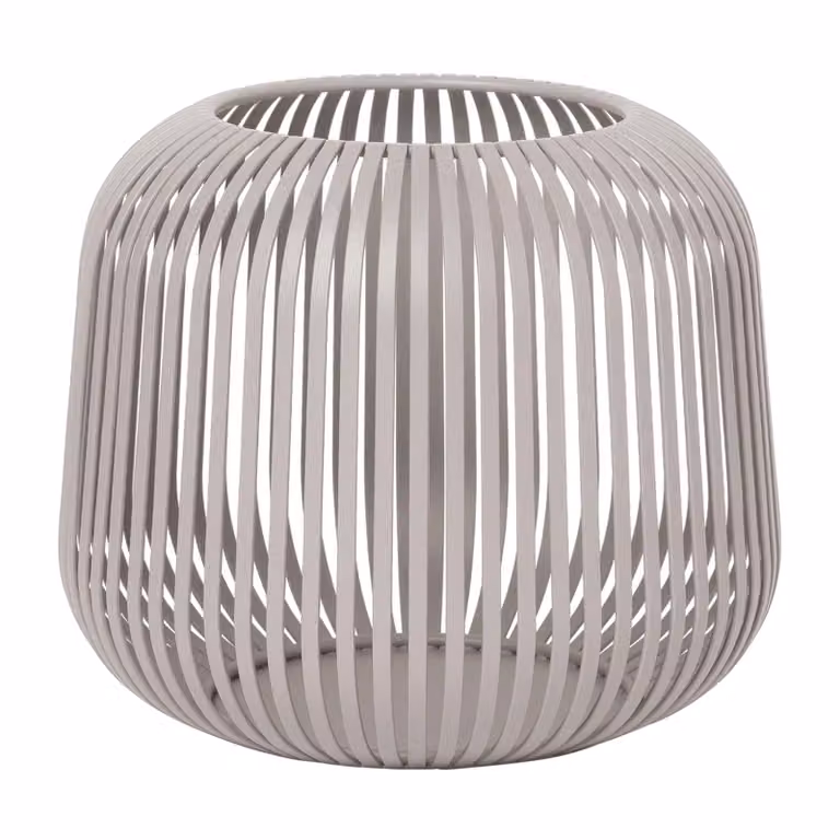 Farol portavelas Lito de Blomus en color beige, fabricado en metal con diseño moderno y redondo, An/P/Al: 20 x 20 x 17 cm