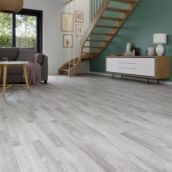Suelo laminado Cooke & Lewis NK33 efecto madera color gris de 8 mm