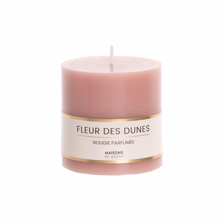 Vela perfumada de pilar Maisons du Monde rosa con aromas florales, amaderados, orientales y gourmand, 230 g, Altura: 7 cm