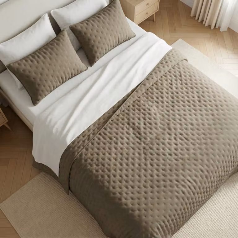 Colcha acolchada extrasuave de microfibra marrón para cama de 135/140 cm, An x Al: 235 x 270 cm