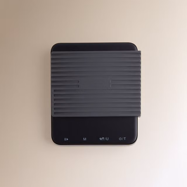 Balanza de precisión digital recargable para cocina El Corte Inglés en color negro