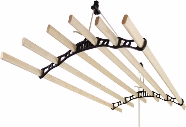 Tendedero de techo Monstershop con sistema de poleas, 6 listones de madera y estructura en negro y transparente