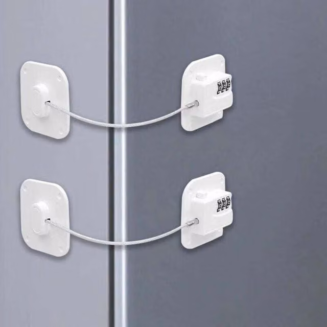 Juego de 2 cerraduras de seguridad ODIPIE con código para refrigerador, puertas y armarios, adhesivas y sin taladro, en blanco o negro