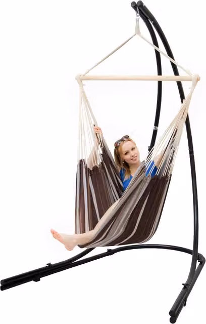 Silla Colgante de Mimbre AMANKA con Soporte de Metal, Asiento Tipo Huevo con Giro de 360° y Diseño de Rayas Marrón y Negro, An/P/Al: 120 x 140 x 160 cm