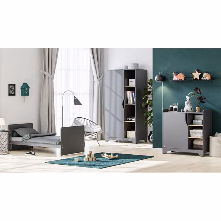 Dormitorio completo para bebé Vox con cuna evolutiva, armario, cómoda y cama en color gris y madera con acabado mate