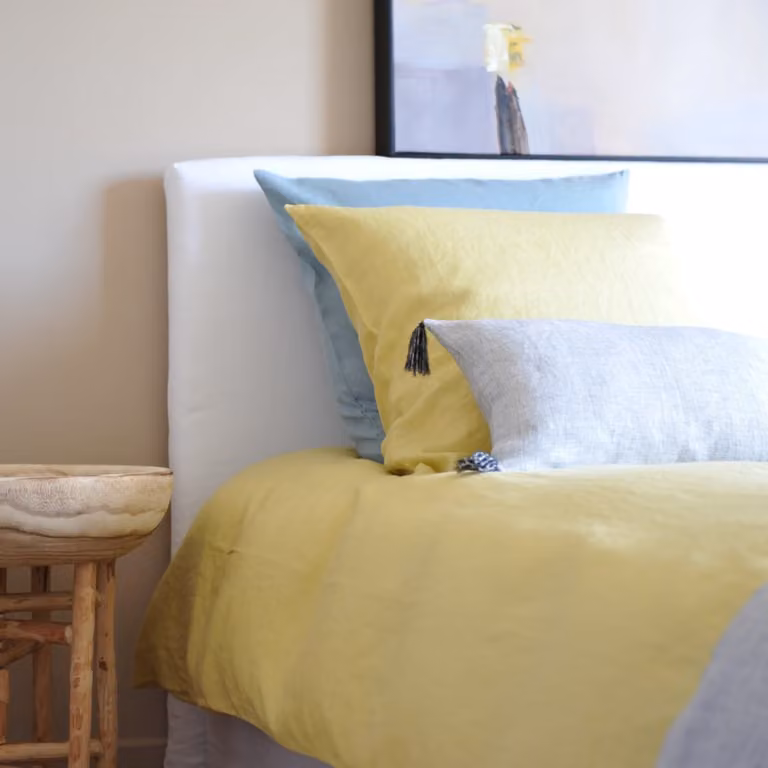 Funda de almohada de lino Maison d'été color amarillo, 65 x 65 cm