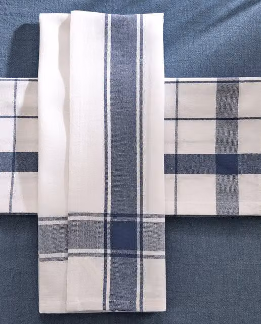 Set de 2 paños de sarga de algodón Nova de El Corte Inglés con diseño de cuadros en azul y blanco para adultos