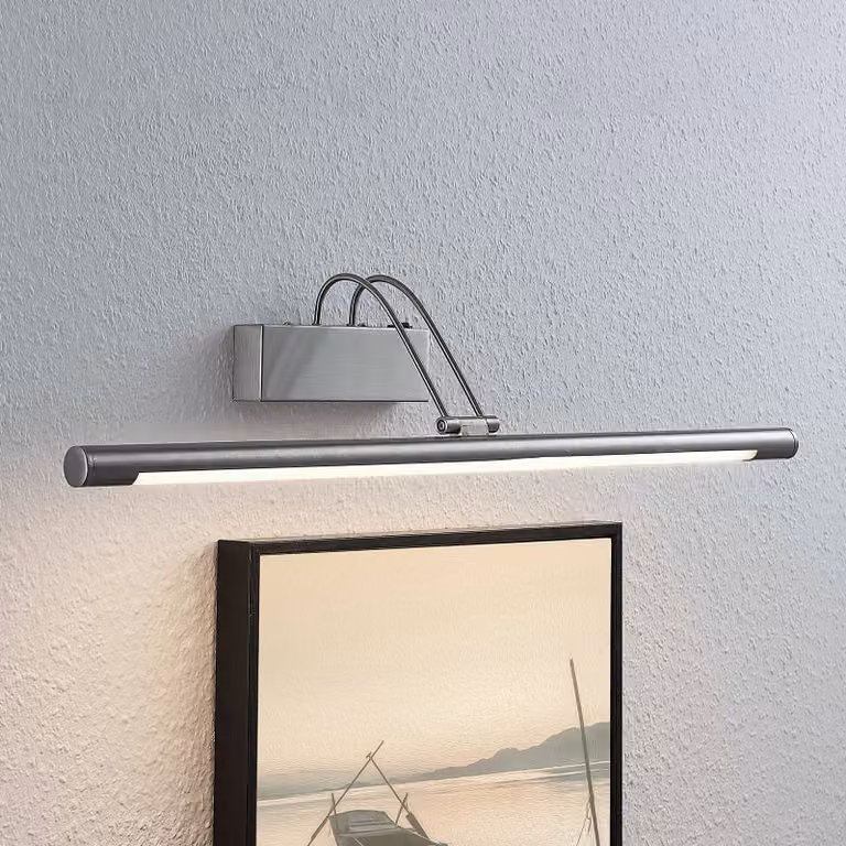 Aplique de pared LED Mailine de Lindby en color gris y plata para salón o comedor