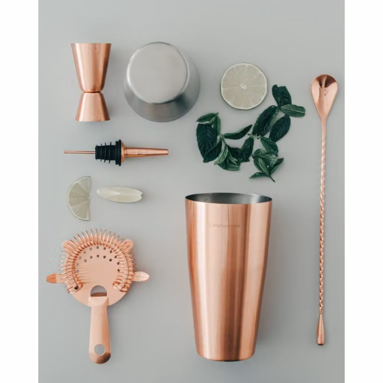 Coctelera Chef & Sommelier de acero inoxidable en color bronce mate con capacidad de 500-700 ml