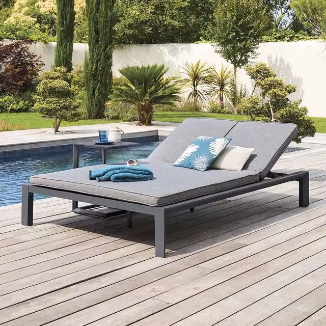 Tumbona doble de piscina Hespéride Evasion en aluminio antracita y grafita con tejido textilene y reposacabezas ajustable