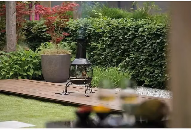 Chimenea de jardín para leña RedFire en acero negro, Diámetro: 38 cm, Altura: 90,5 cm