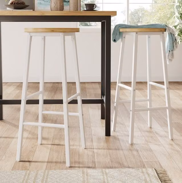 Juego de 2 taburetes de bar MODFU con asiento de MDF y patas metálicas regulables, color blanco, An/P/Al: 30 x 30 x 70 cm