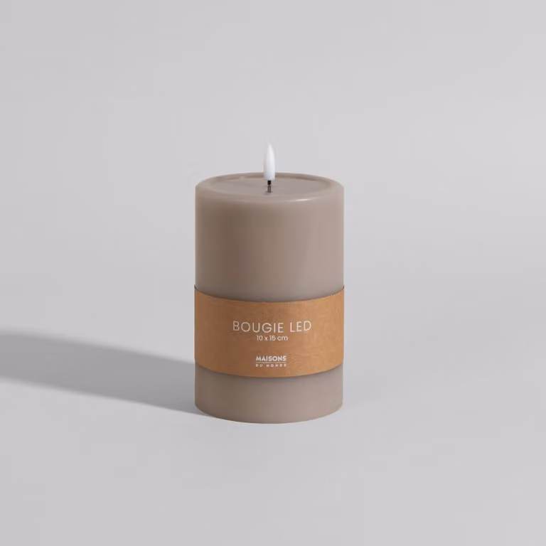 Vela LED de cera clásica de Maisons du Monde, color beige, redondo, An/P/Al: 10 x 10 x 15 cm